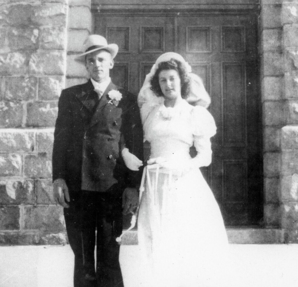 Mariage-Armand-Aubin-Anita-Lainey-25-6-1946
