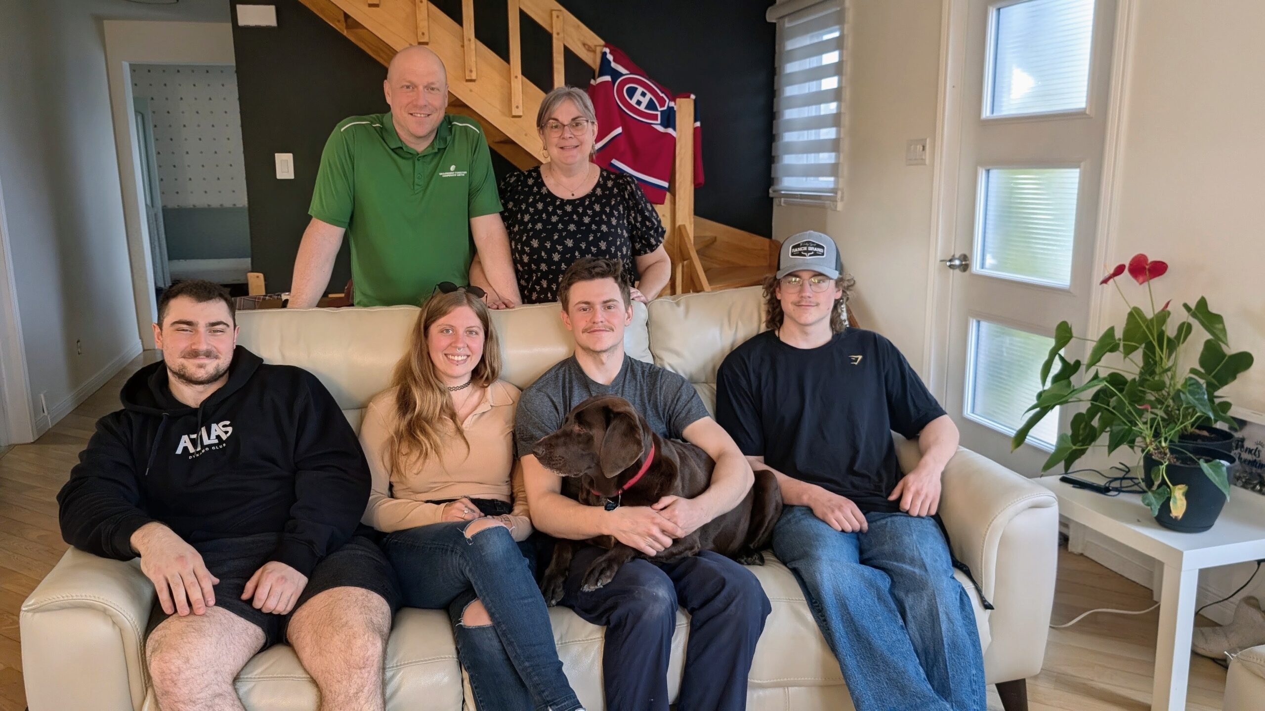 family-1237701_1280